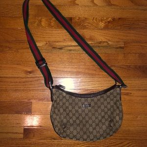 Authentic Gucci Crossbody bag